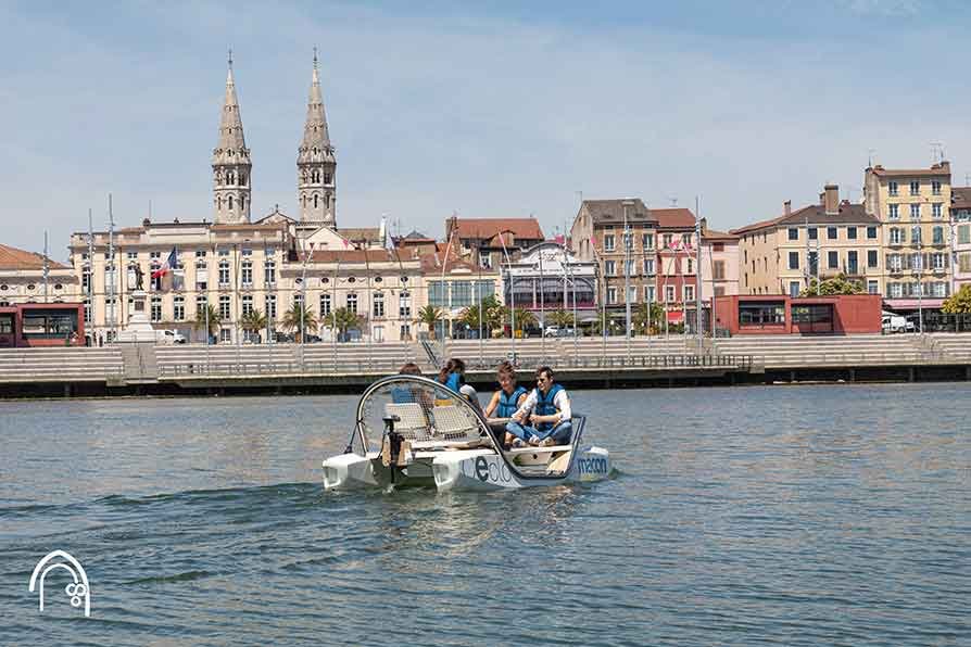 Activités nautiques avec Mâcon sur l'Ô
